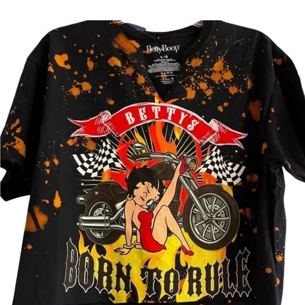 Vintage Betty Boop “Born To Rule” Motorcycle Graphic Crop Top Women’s Large NWOT